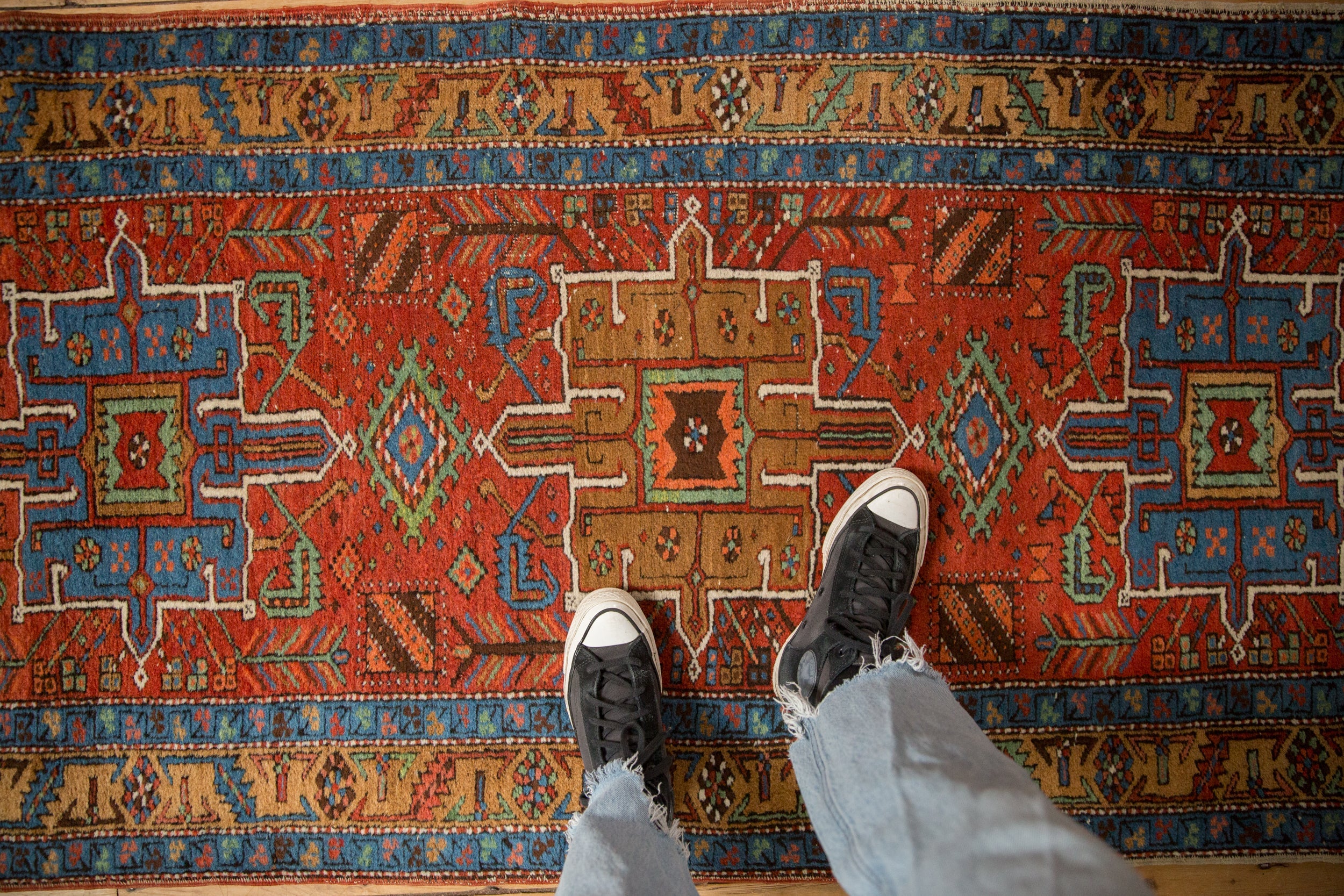 Antique Heriz Rug Runner // ONH Item: ee005105, Image 1