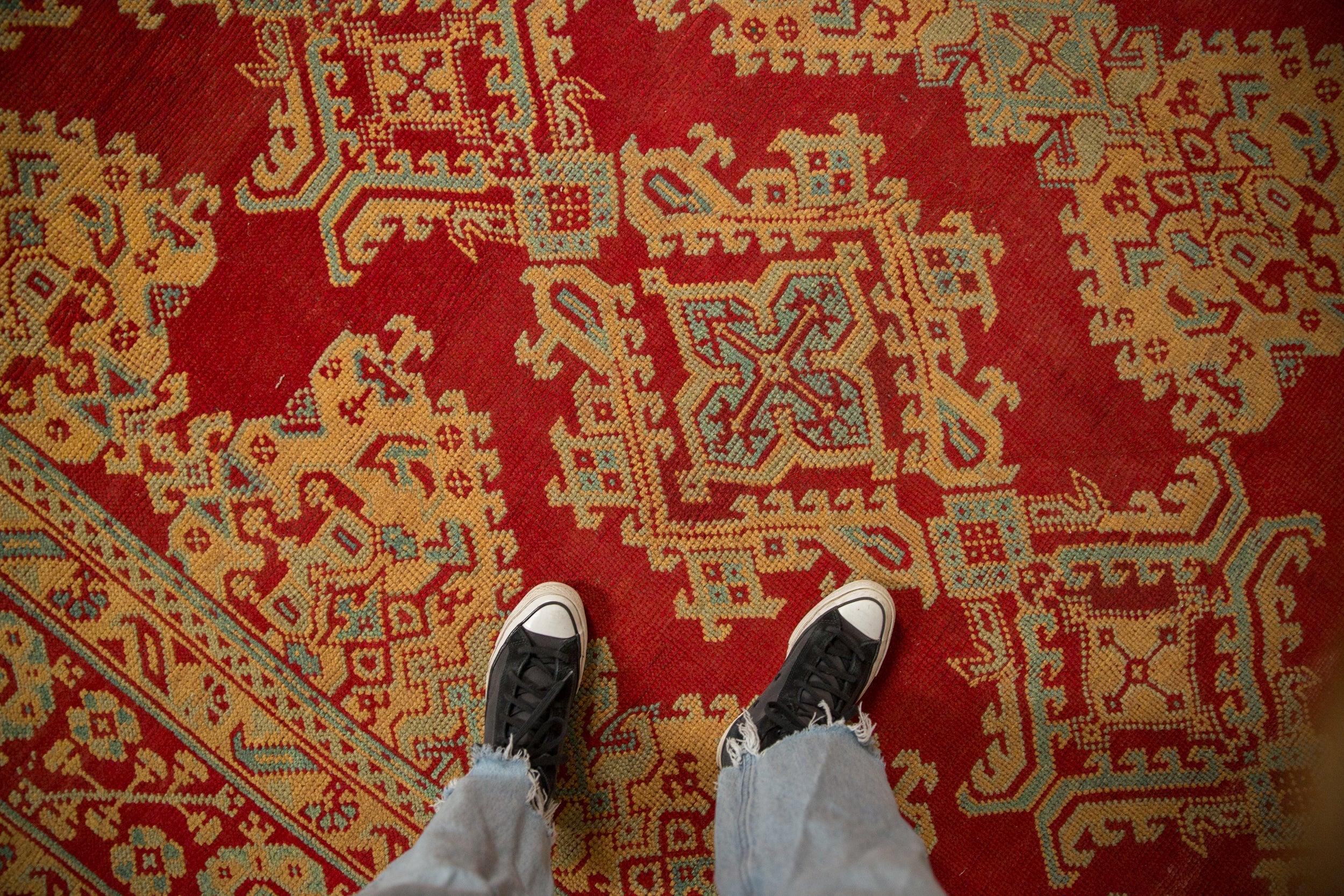 Vintage Oushak Carpet // ONH Item: ee005124, Image 1