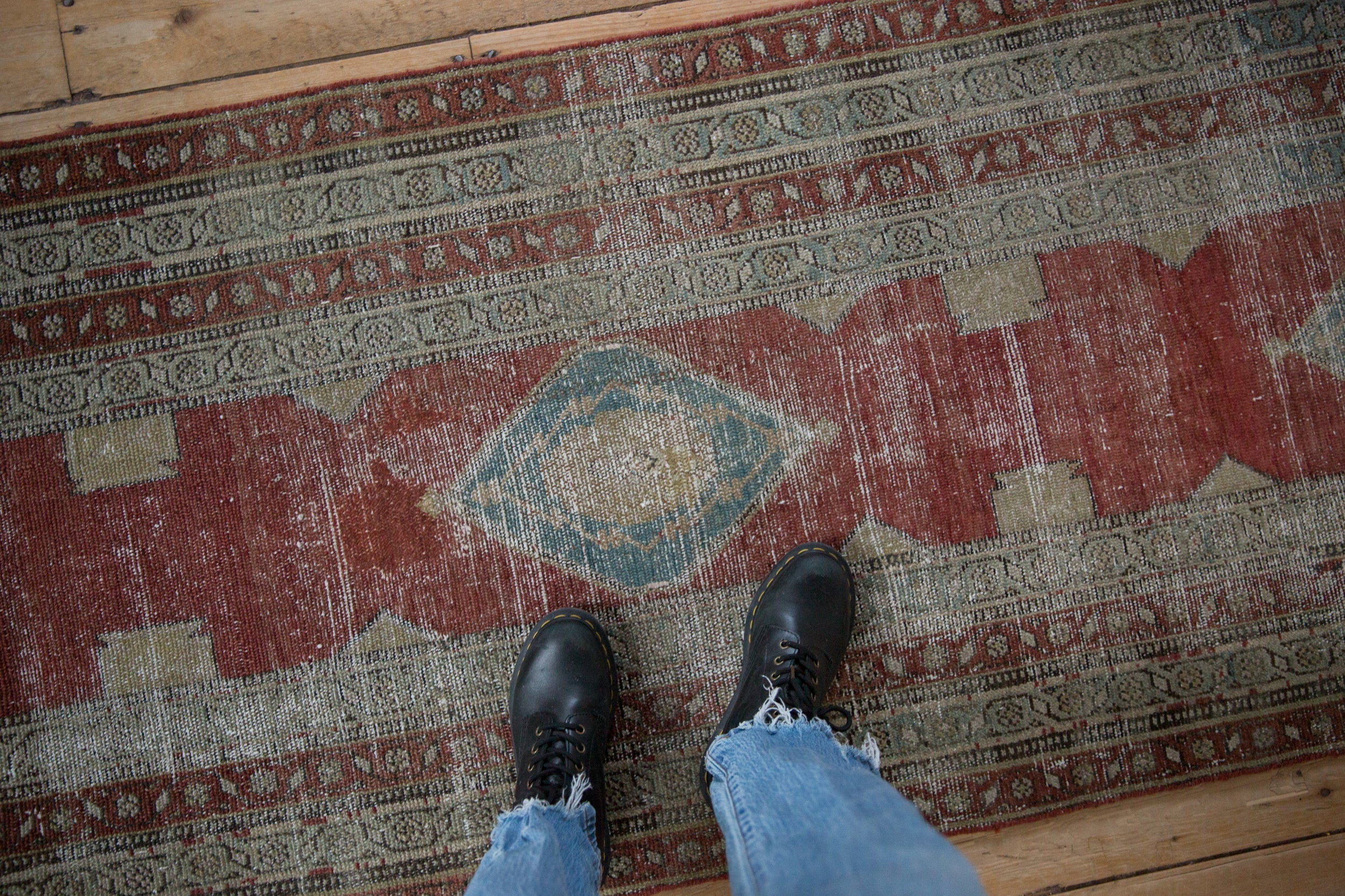 Antique Distressed Serbend Rug Runner // ONH Item: ee005132, Image 1