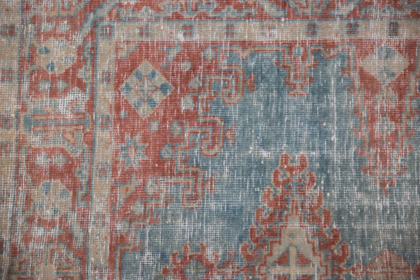 Vintage Distressed Veece Rug // ONH Item: ee005138, Image 2