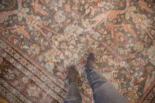 Vintage Distressed Mahal Carpet // ONH Item: ee005148, Image 1