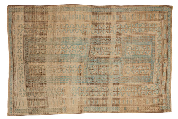 Vintage Distressed Belouch Carpet // ONH Item: ee005150