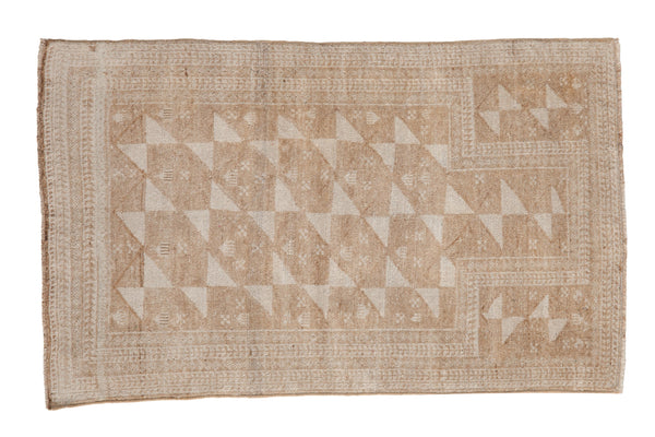 Vintage Distressed Belouch Rug // ONH Item: ee005154