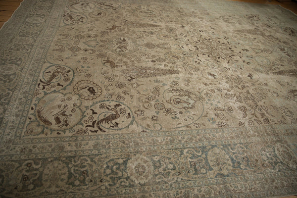 Vintage Distressed Tabriz Carpet // ONH Item: ee005164, Image 11