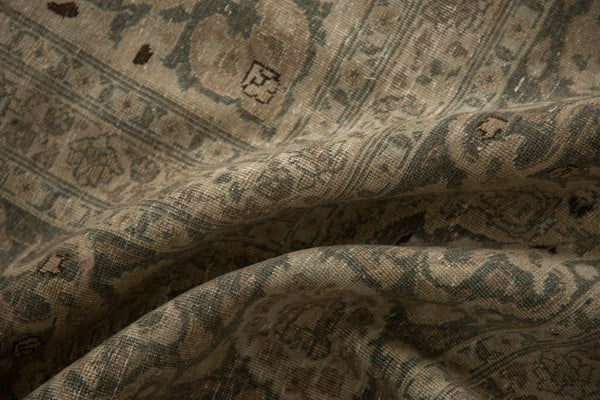 Vintage Distressed Tabriz Carpet // ONH Item: ee005164, Image 12