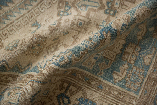 Vintage Distressed Hamadan Rug // ONH Item: ee005168, Image 8