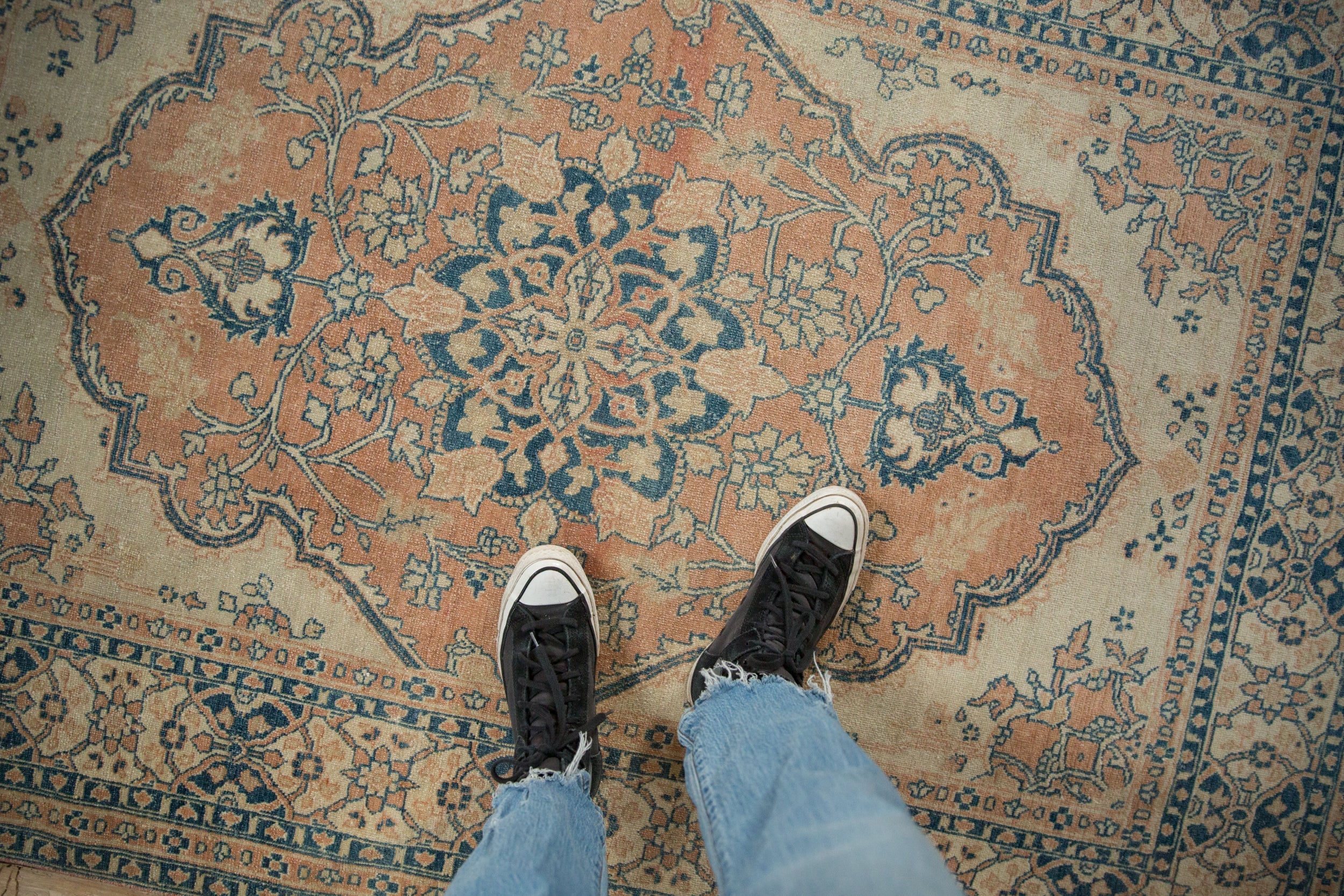 Vintage Distressed Tabriz Rug // ONH Item: ee005186, Image 1