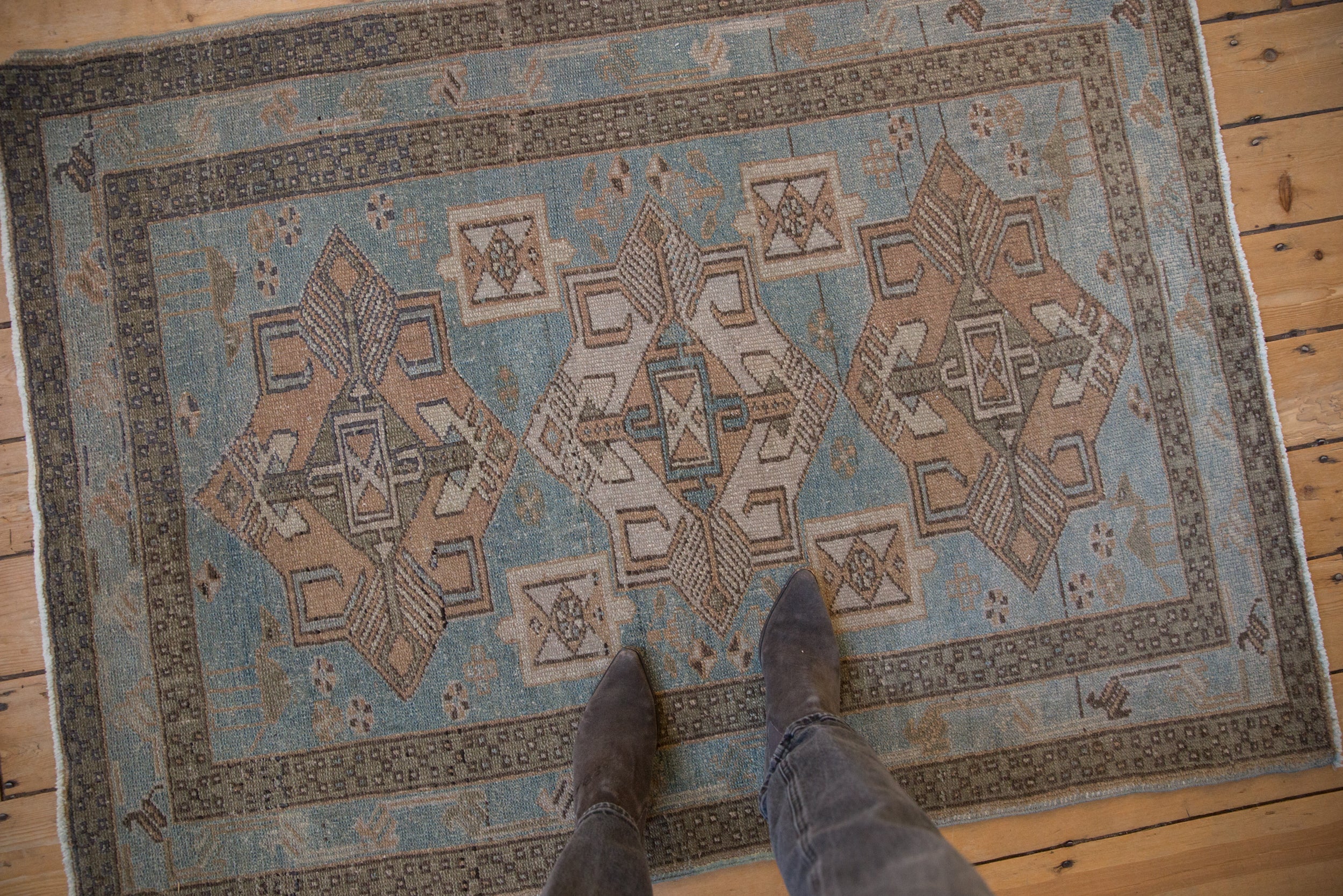 Vintage Distressed Hamadan Rug // ONH Item: ee005194, Image 1
