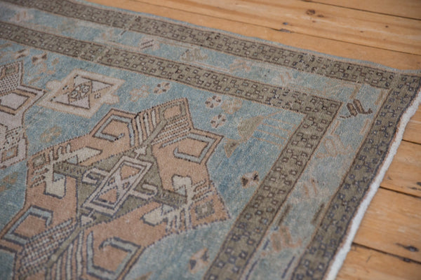 Vintage Distressed Hamadan Rug // ONH Item: ee005194, Image 4
