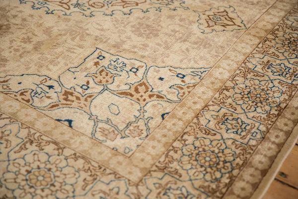 Vintage Distressed Tabriz Carpet // ONH Item: ee005202, Image 4