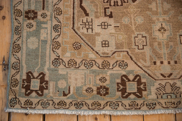 Vintage Distressed Hamadan Rug // ONH Item: ee005208, Image 10