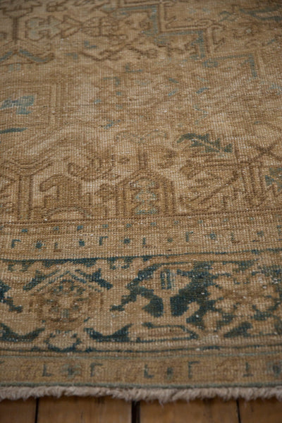 Vintage Distressed Heriz Carpet // ONH Item: ee005231, Image 10