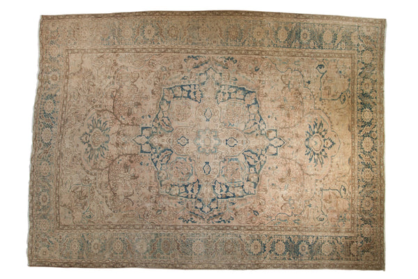 9.5x13.5 Vintage Distressed Ahar Carpet // ONH Item ee005265
