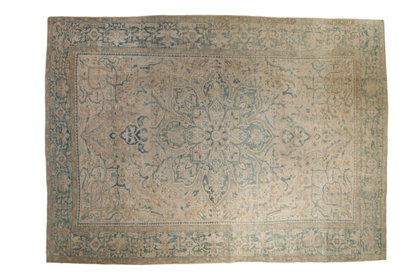 8.5x11.5 Vintage Distressed Ahar Carpet // ONH Item ee005283