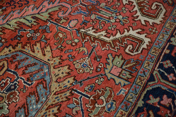 7.5x10 Vintage Heriz Carpet // ONH Item ee005288, Image 9