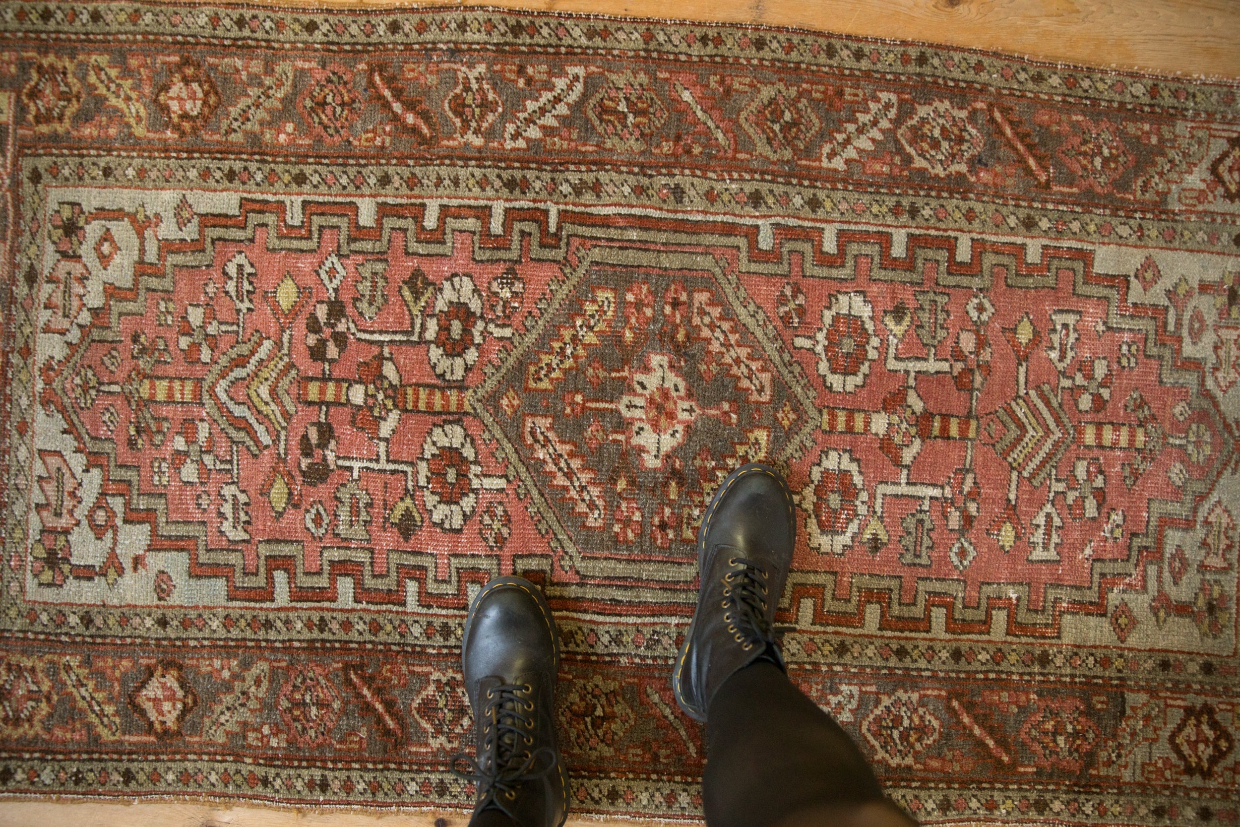 3x5.5 Vintage Distressed Heriz Rug // ONH Item ee005350, Image 1