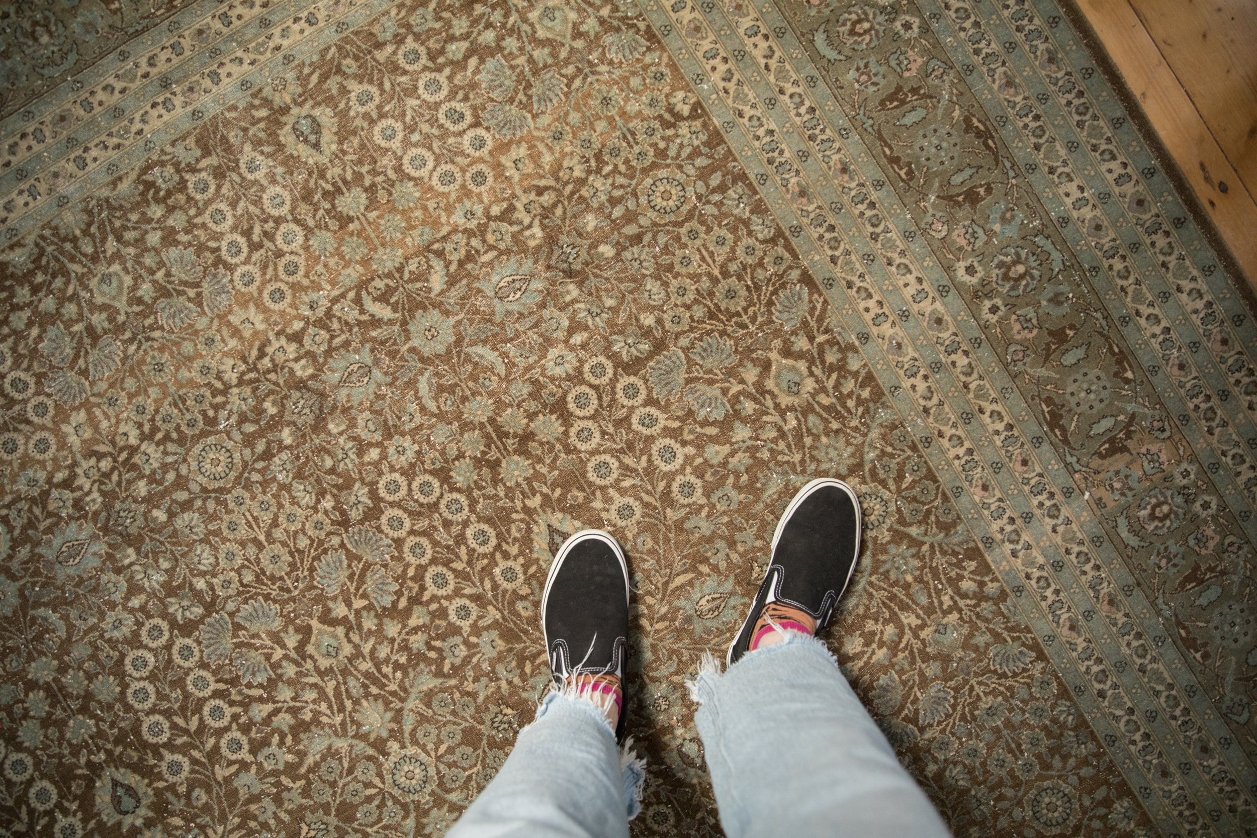 9.5x13.5 Vintage Distressed Hereke Carpet // ONH Item ee005385, Image 1