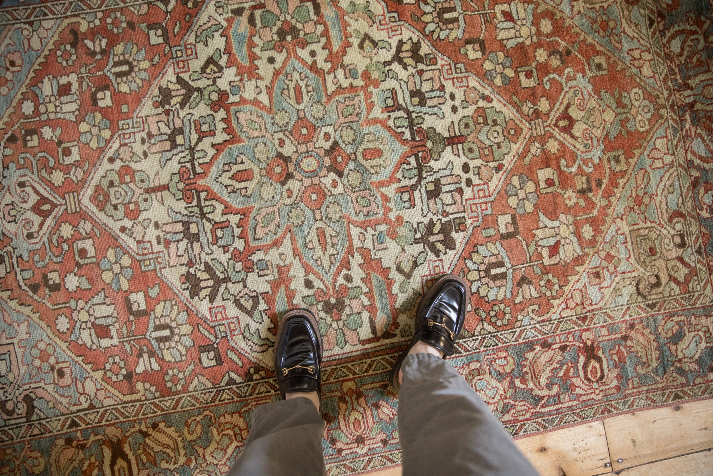4.5x7 Vintage Distressed Bakhtiari Rug