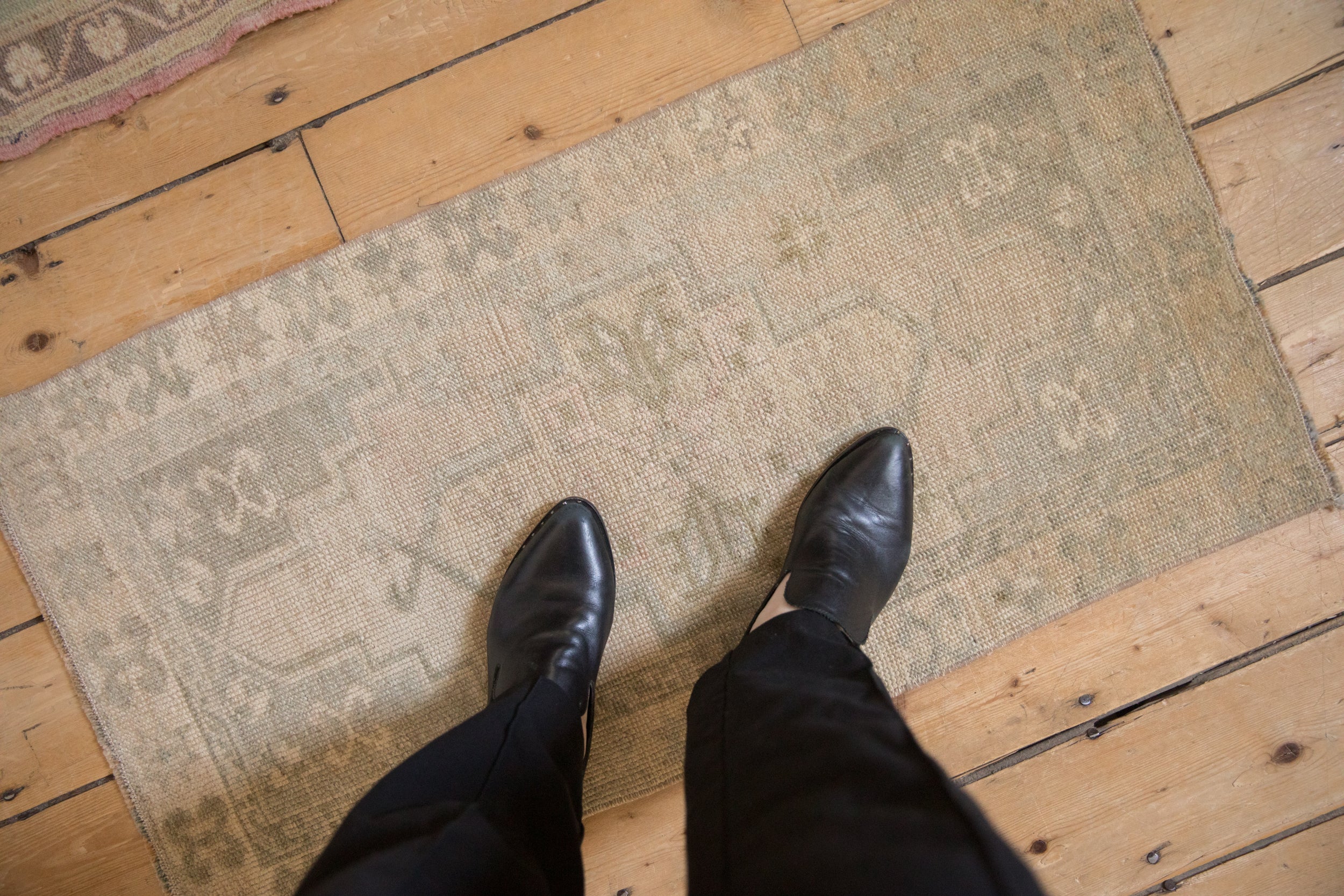 1.5x3.5 Vintage Distressed Oushak Rug Mat Runner