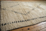 Vintage Moroccan Rug Runner / ONH item ee005564