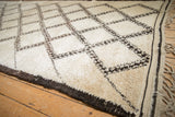 Vintage Moroccan Carpet / ONH item ee005566