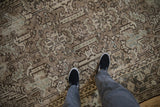 5.5x8.5 Vintage Distressed Mehrivan Carpet