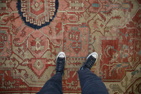Antique Serapi Carpet // ONH Item: sm001308, Image 1