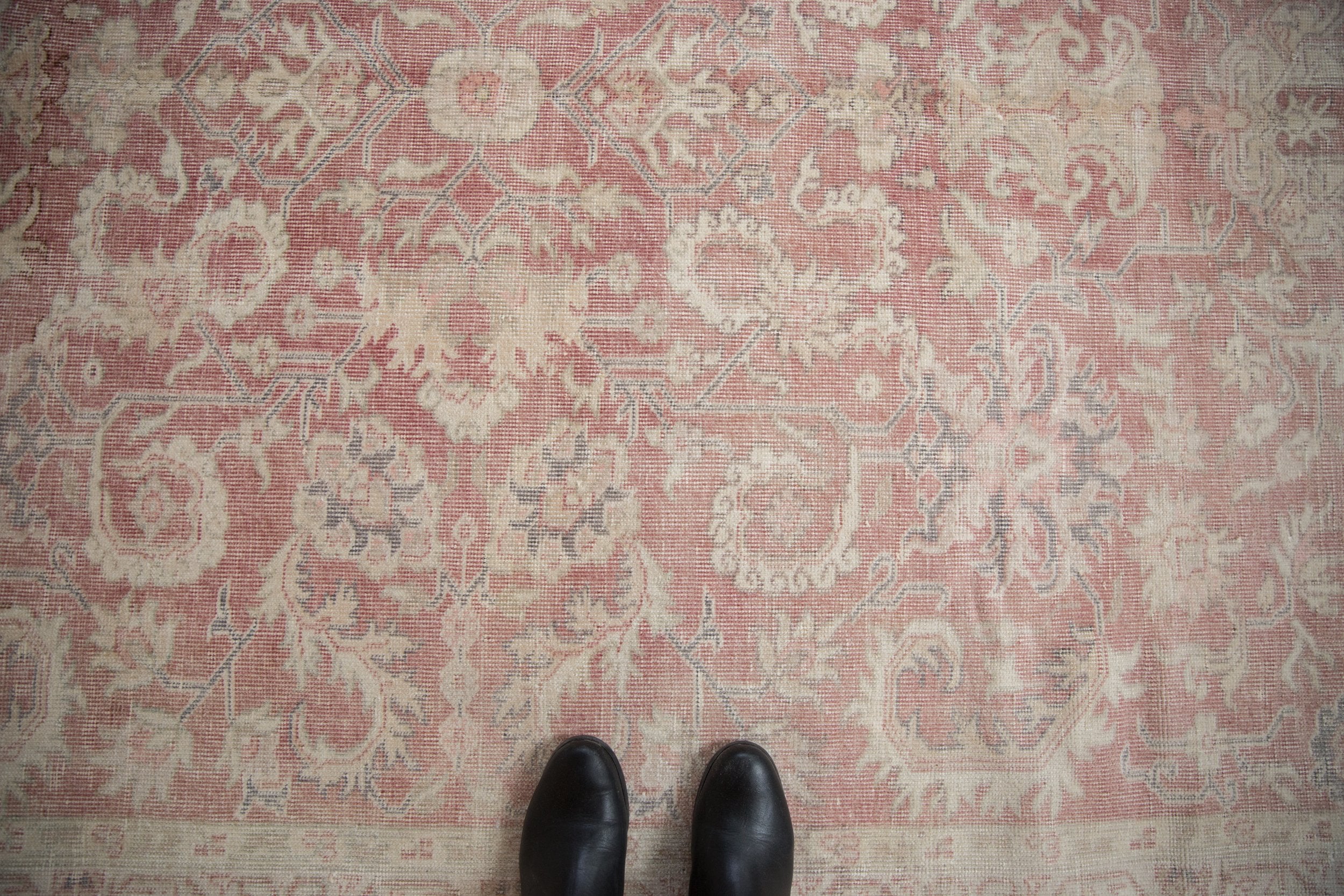 6.5x9.5 Vintage Distressed Sparta Carpet // ONH Item 10051 Image 1