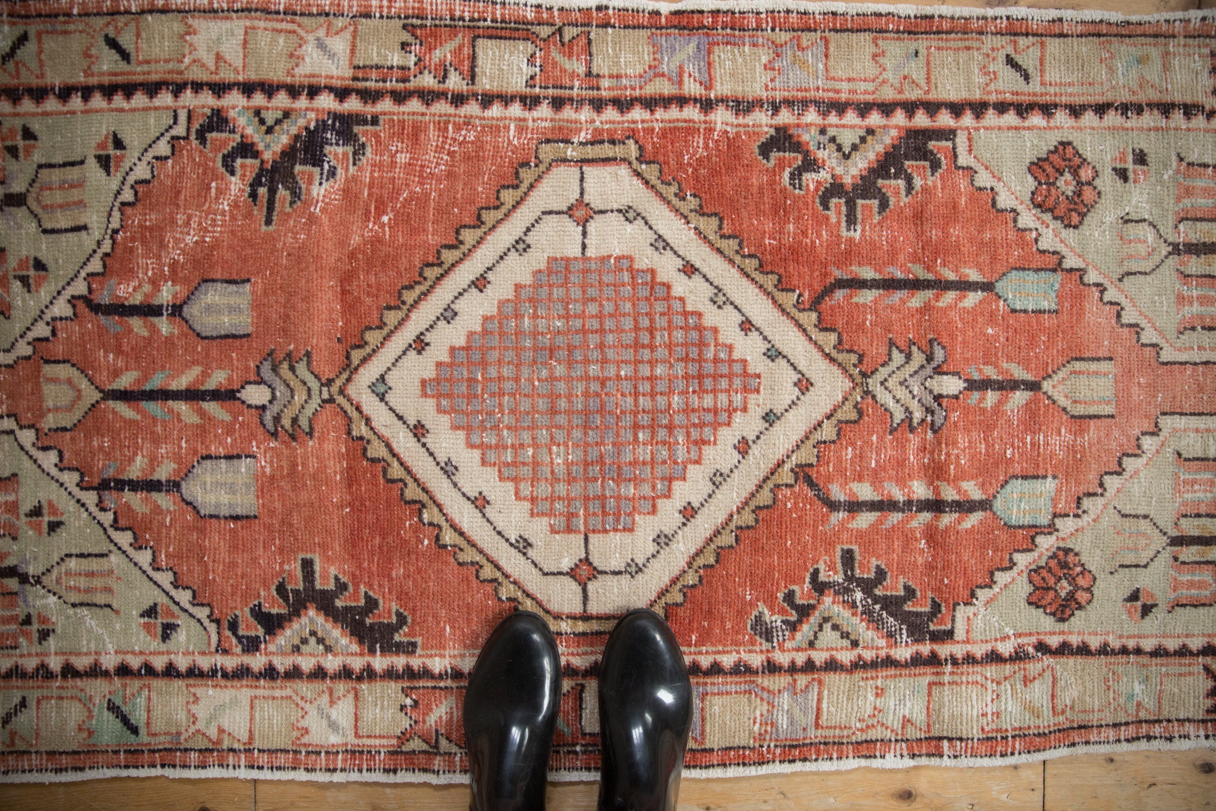 2.5x5.5 Vintage Distressed Oushak Rug Runner // ONH Item 10081 Image 1