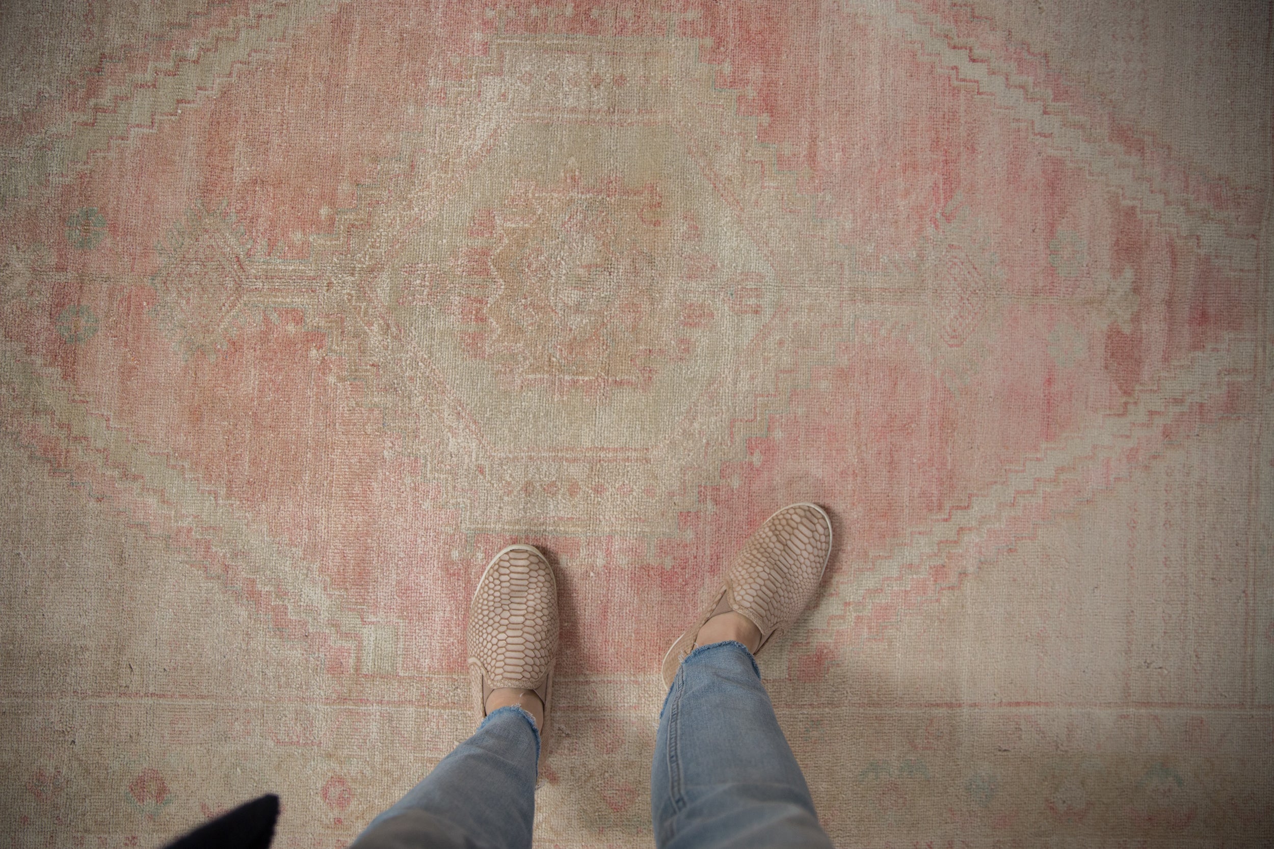 5x7.5 Vintage Distressed Oushak Rug // ONH Item 10195 Image 1