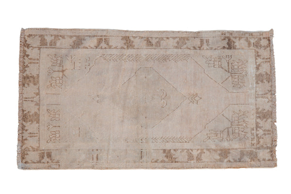 2.5x4.5 Vintage Distressed Oushak Rug // ONH Item 10204