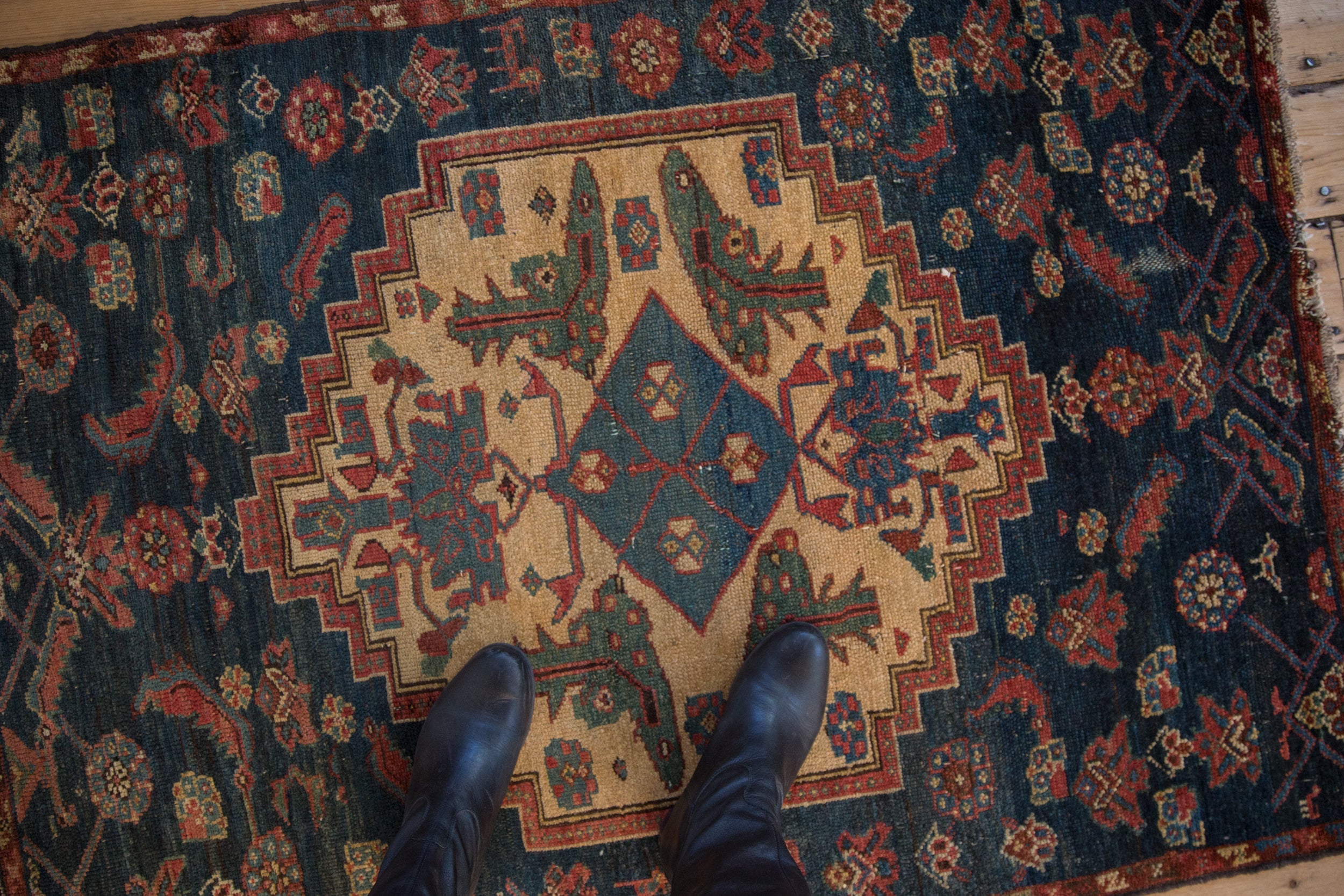 3.5x4.5 Vintage Fine Fragment Borchalou Square Rug // ONH Item 10229 Image 1