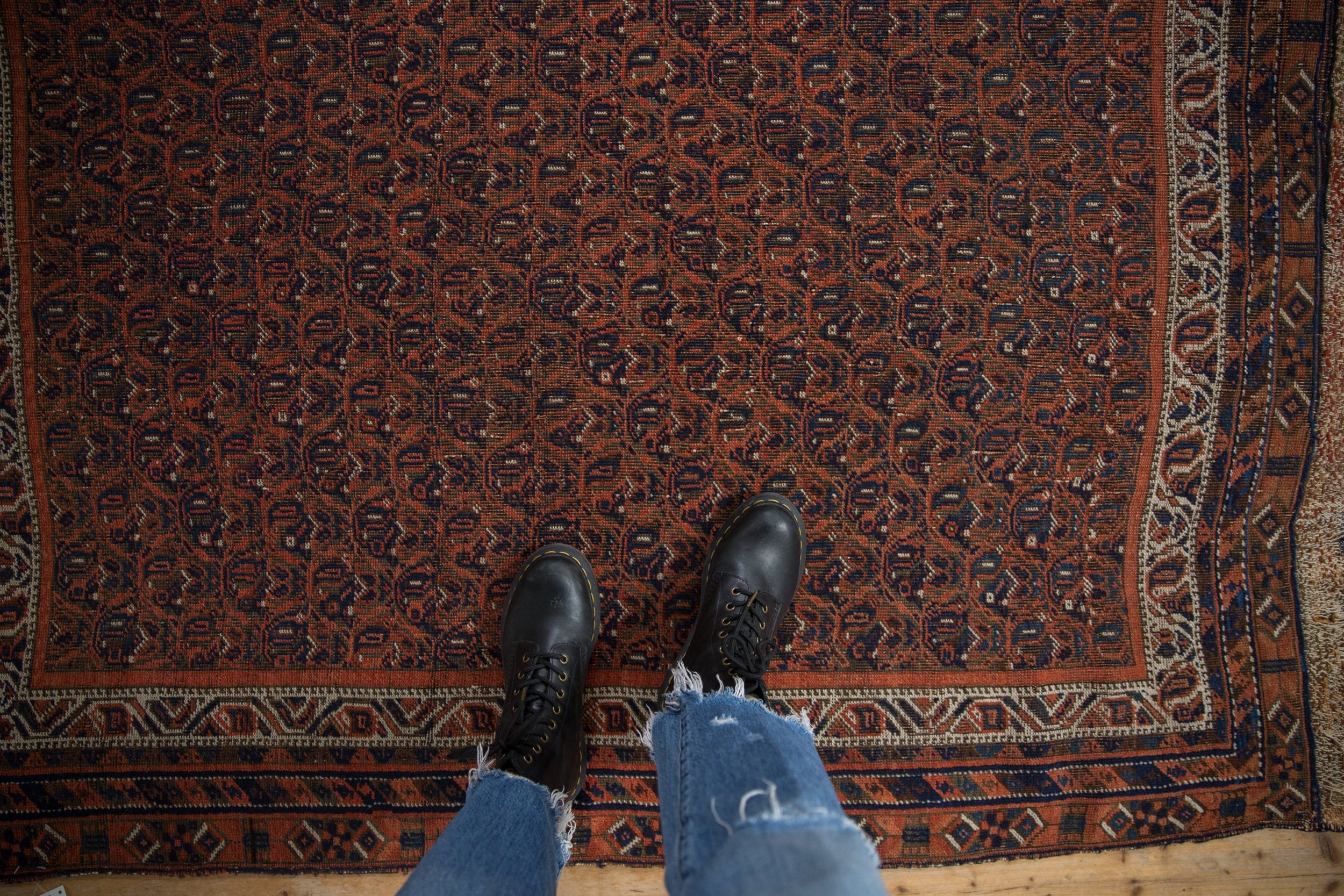 4x6 Antique Afshar Rug // ONH Item 10420 Image 1