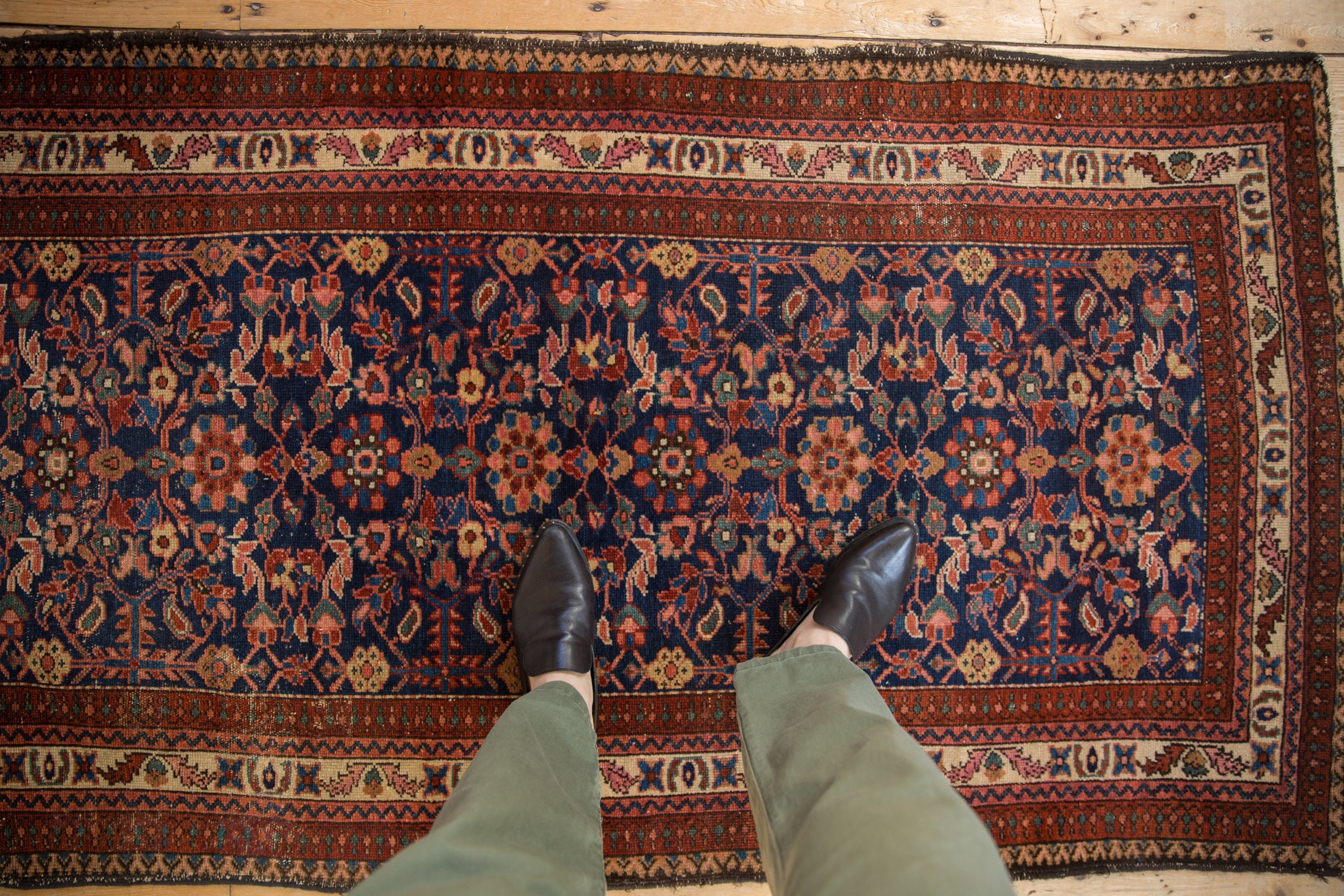 3.5x6.5 Vintage Fine Malayer Rug // ONH Item 10425 Image 1