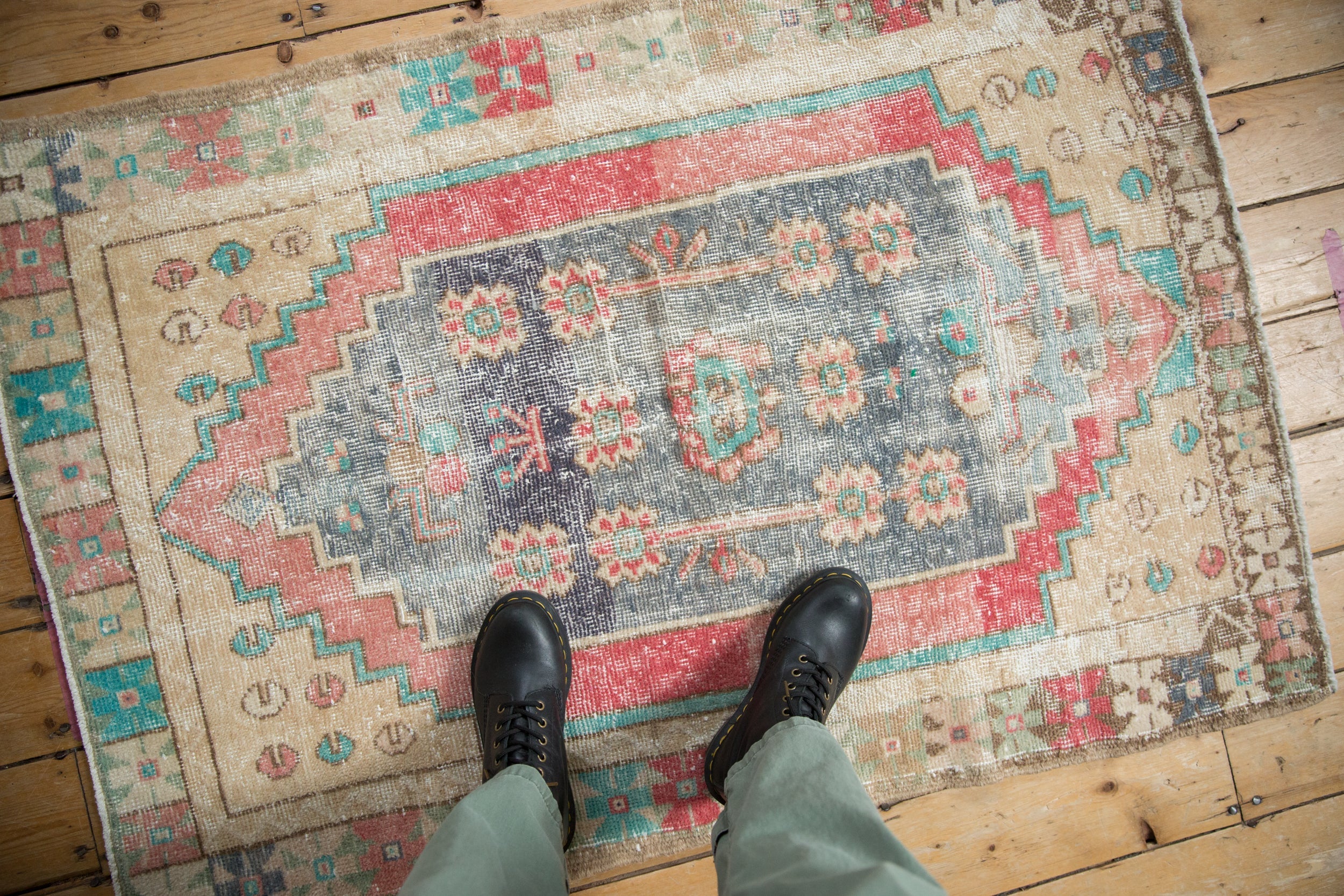 3x4.5 Vintage Distressed Oushak Rug // ONH Item 10434 Image 1