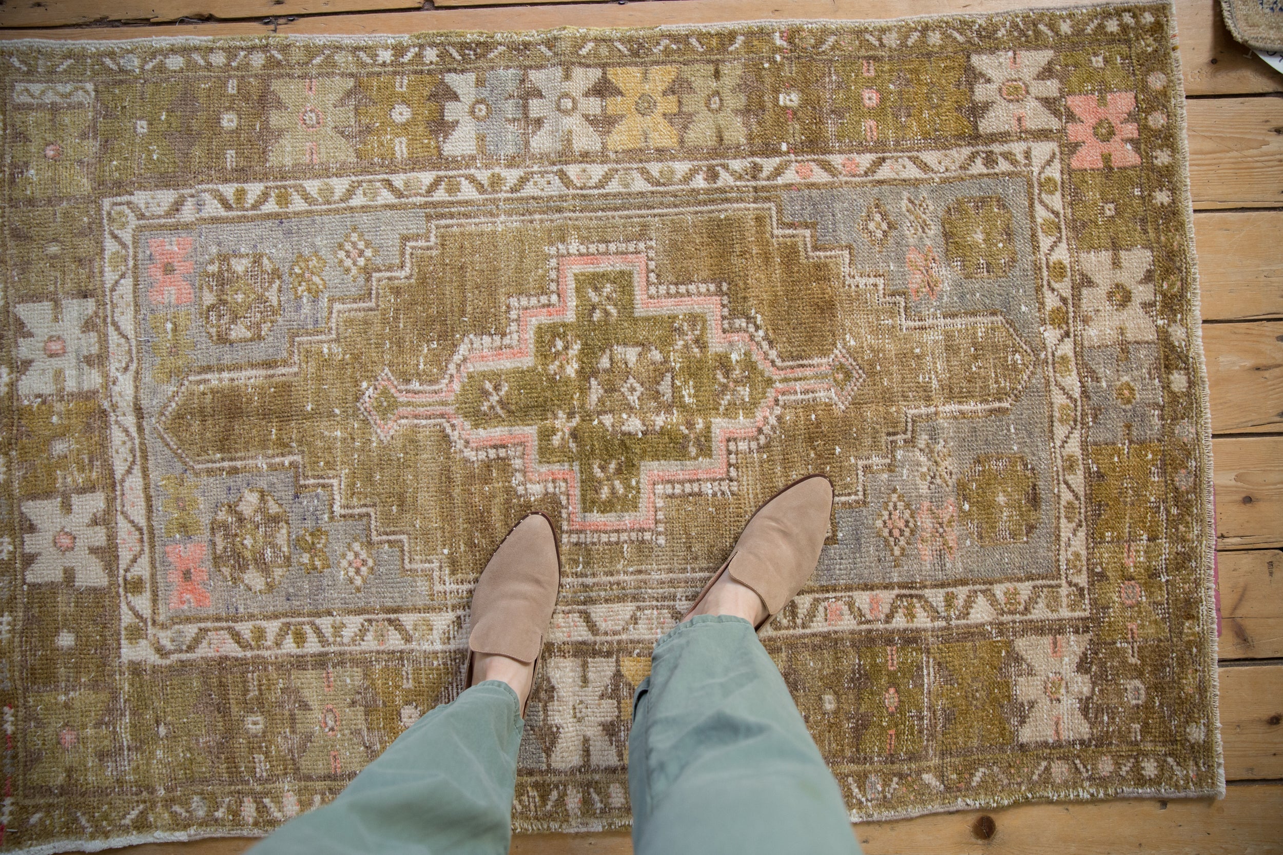 3.5x5 Vintage Distressed Oushak Rug // ONH Item 10444 Image 1