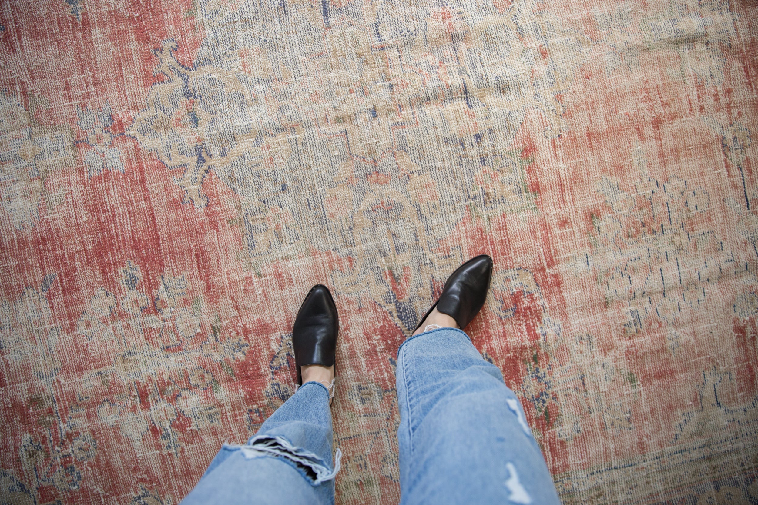 9x11 Vintage Distressed Oushak Carpet // ONH Item 10450 Image 1