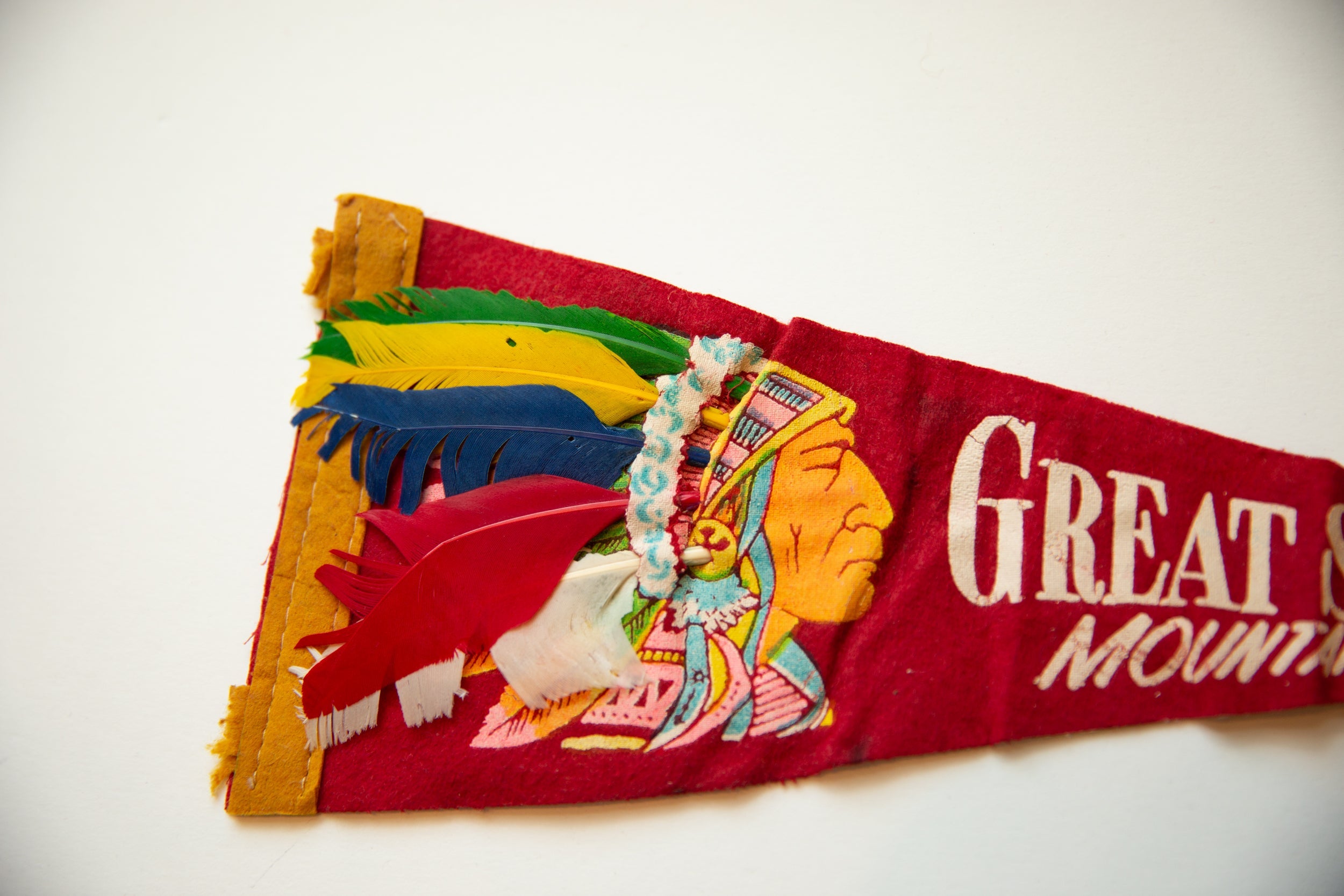 Vintage Great Smoky Mountains Felt Flag // ONH Item 10507 Image 1