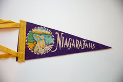 Vintage Niagara Falls Felt Flag // ONH Item 10525 Image 1