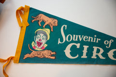 Vintage Souvenir of Circus Felt Flag // ONH Item 10546 Image 1