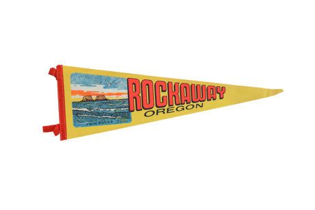 Vintage Rockaway Oregon Felt Flag // ONH Item 10566
