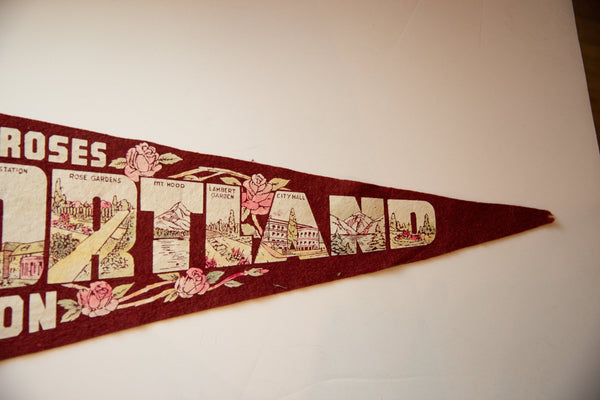 Vintage Portland Oregon Felt Flag // ONH Item 10592 Image 2
