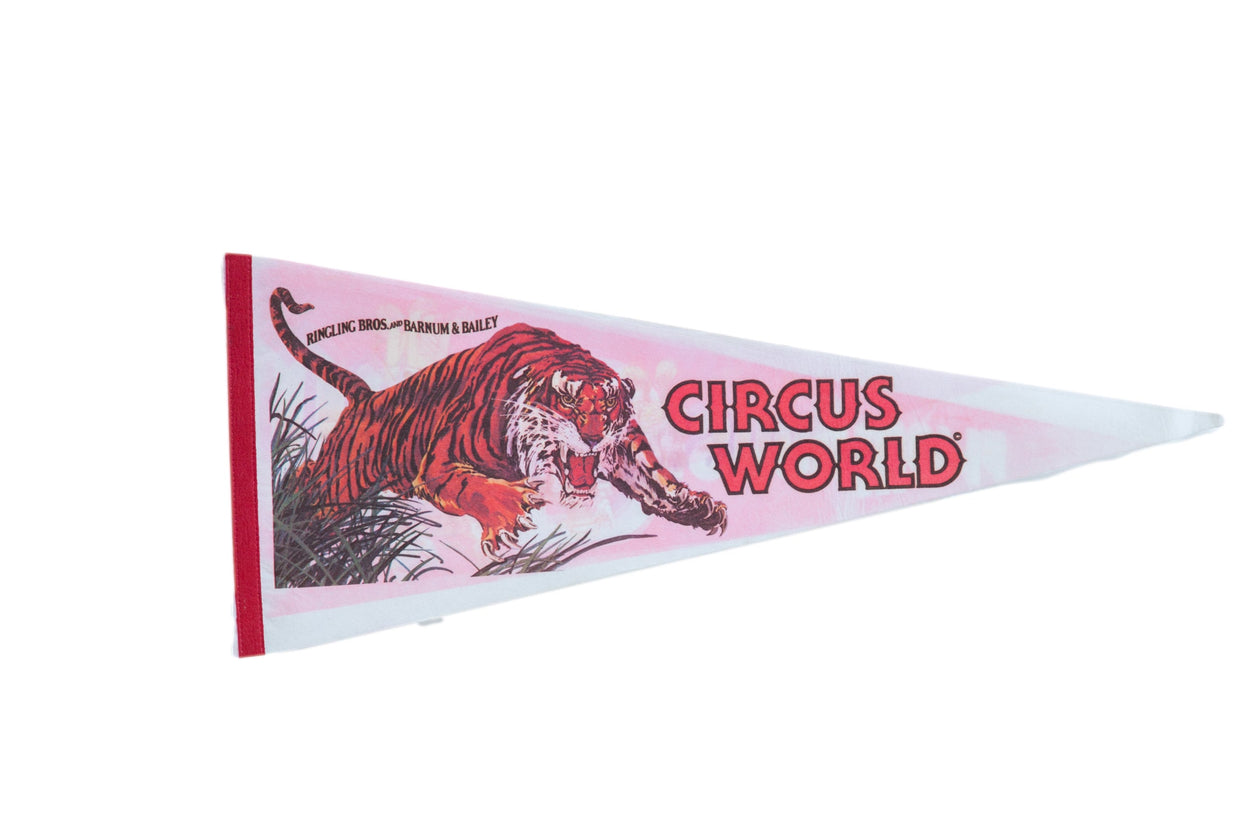 Vintage Ringling Bros and Barnum and Bailey Circus Felt Flag // ONH Item 10597