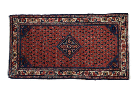 2.5x4.5 Vintage Fine Engelas Rug // ONH Item 10629