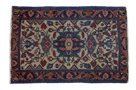 2.5x4 Vintage Lilihan Rug // ONH Item 10631