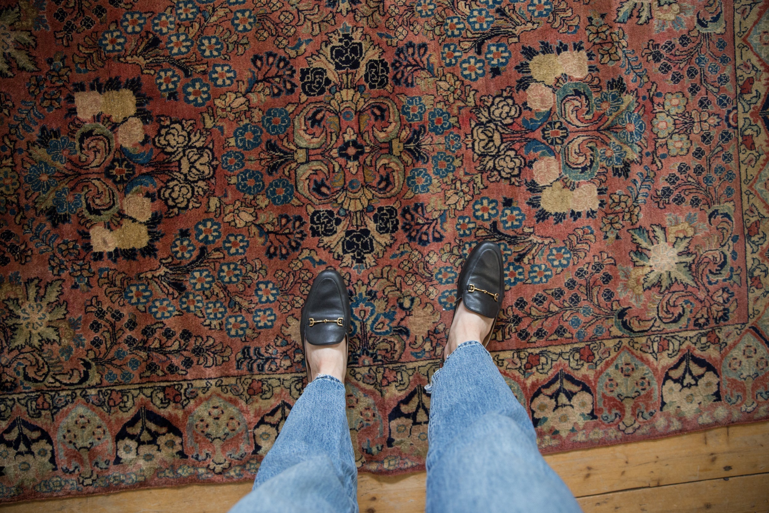 4x6.5 Vintage Sarouk Rug // ONH Item 10641 Image 1