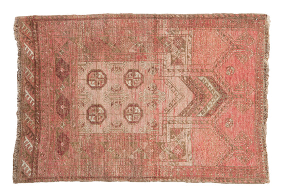 2.5x3.5 Vintage Distressed Daulatabad Rug // ONH Item 10726