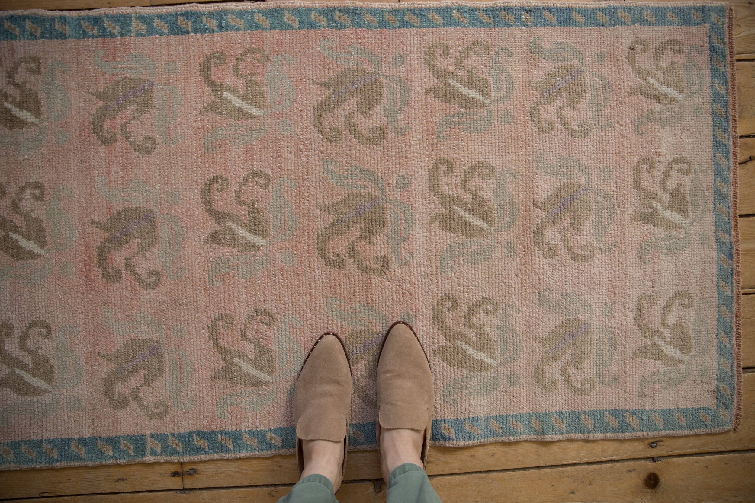 2.5x4.5 Vintage Distressed Oushak Rug // ONH Item 10755 Image 1