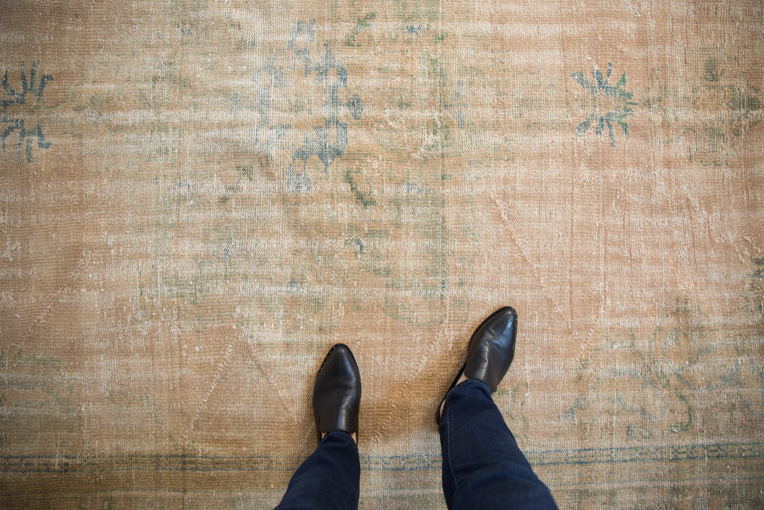 7x10.5 Vintage Distressed Oushak Carpet // ONH Item 10758 Image 1