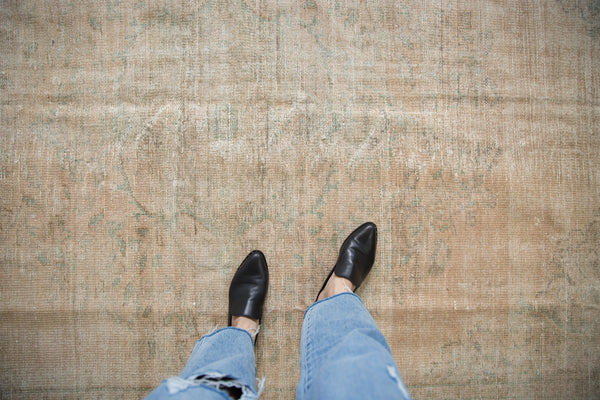 7x9.5 Vintage Distressed Oushak Carpet // ONH Item 10763 Image 1